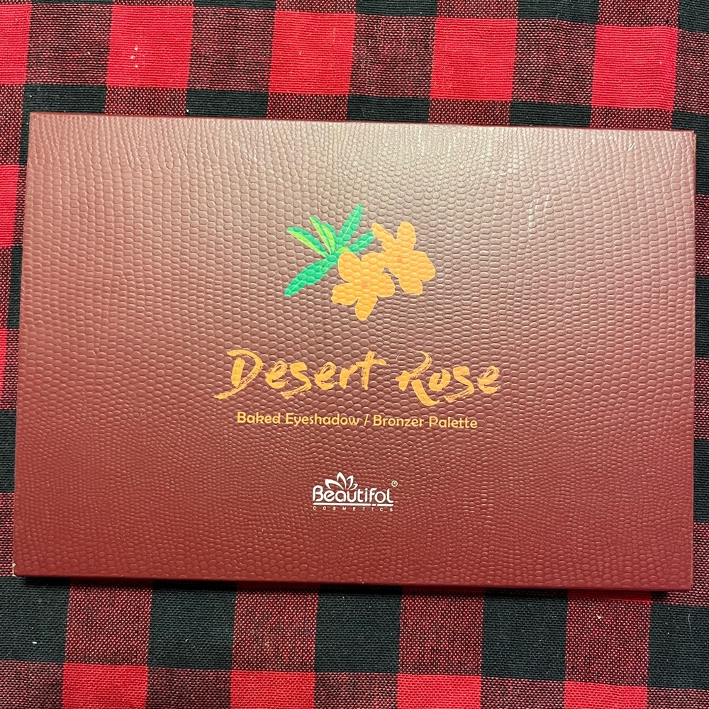 Baked eyeshadow palette